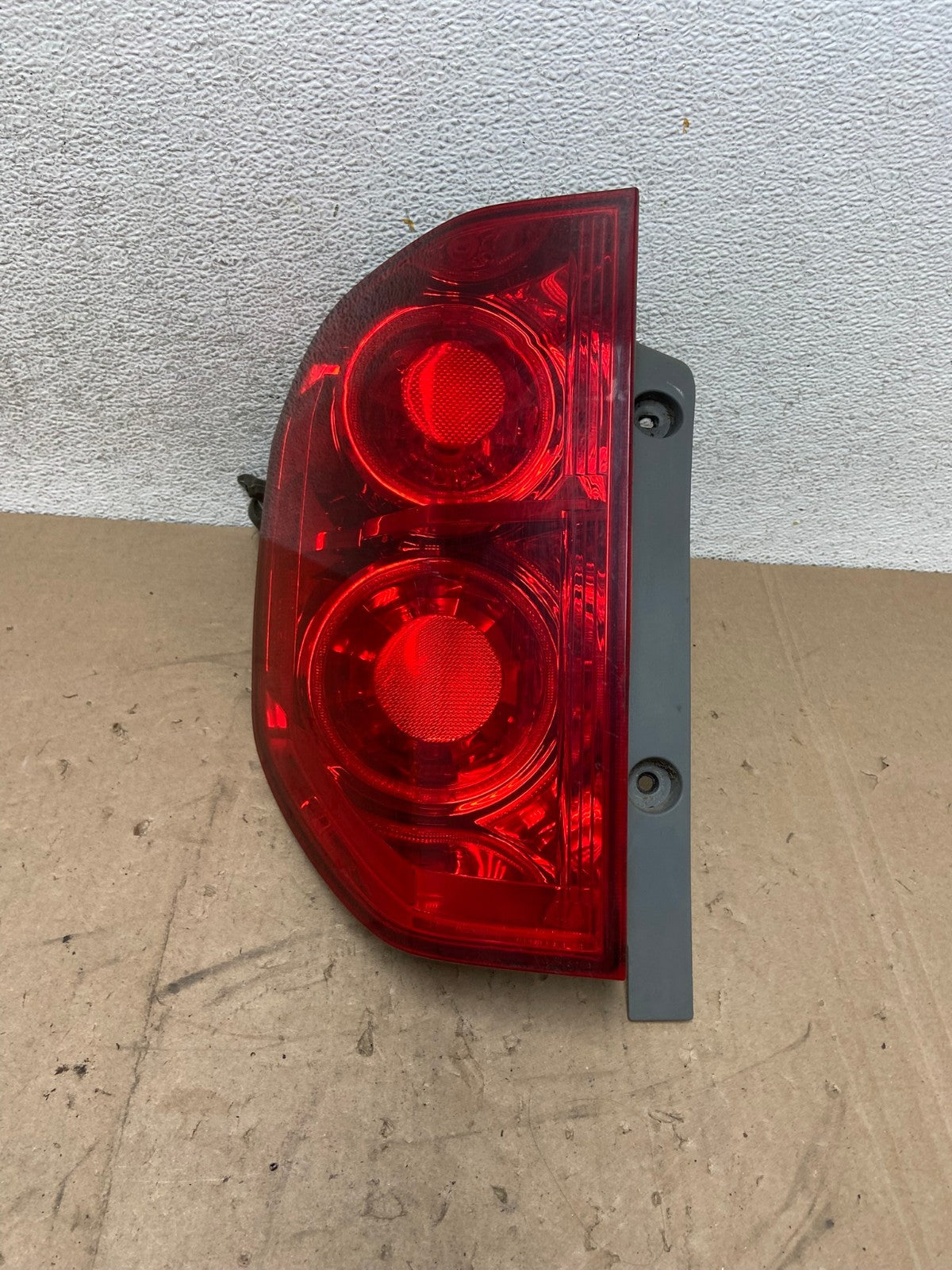 2003 2004 2005 Honda Pilot Left Driver LH Side Tail Light AG5294 LK0