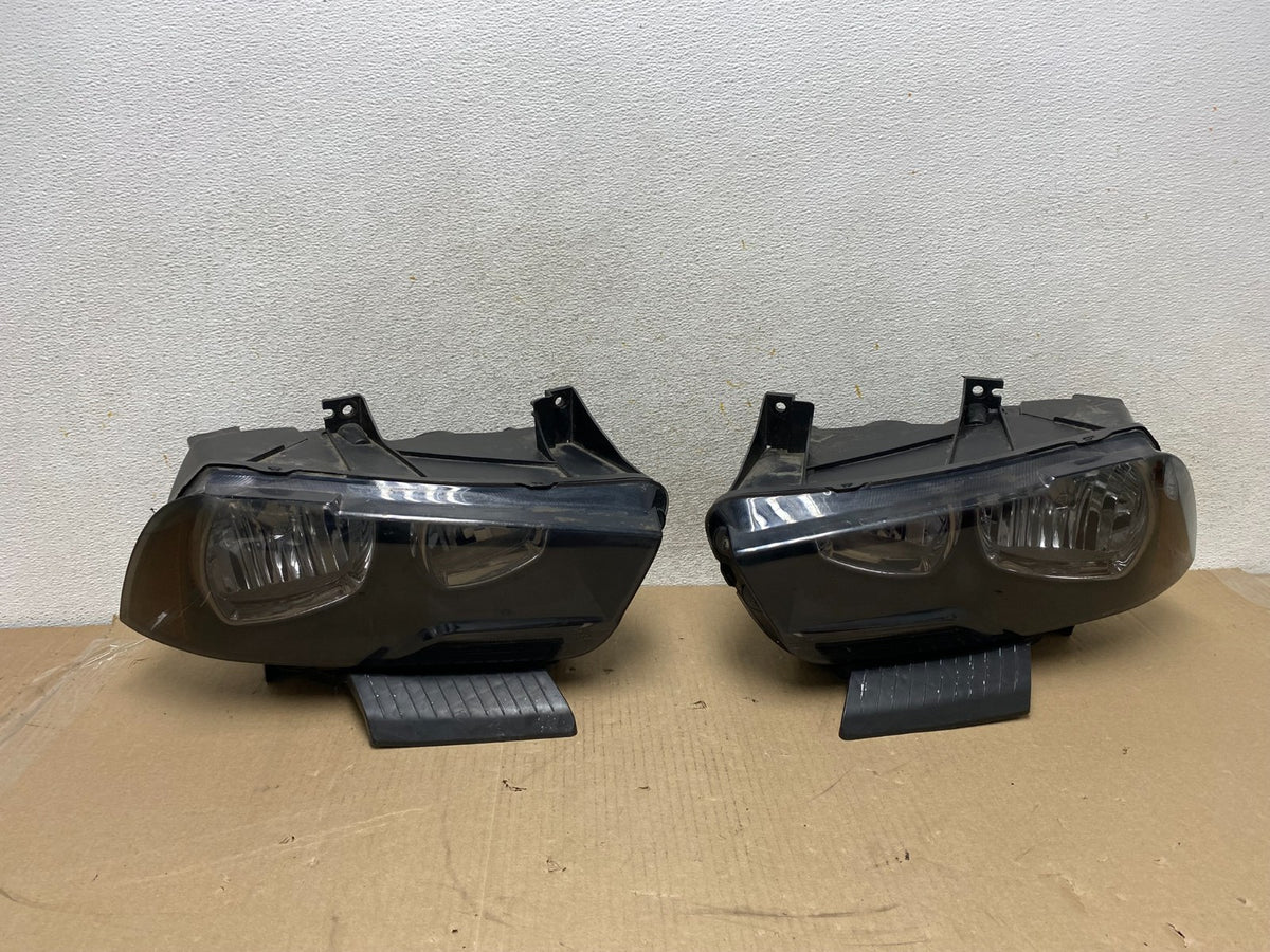 2011 to 2014 Dodge Charger Left+Right Side Halogen Headlights AH6716 DW0