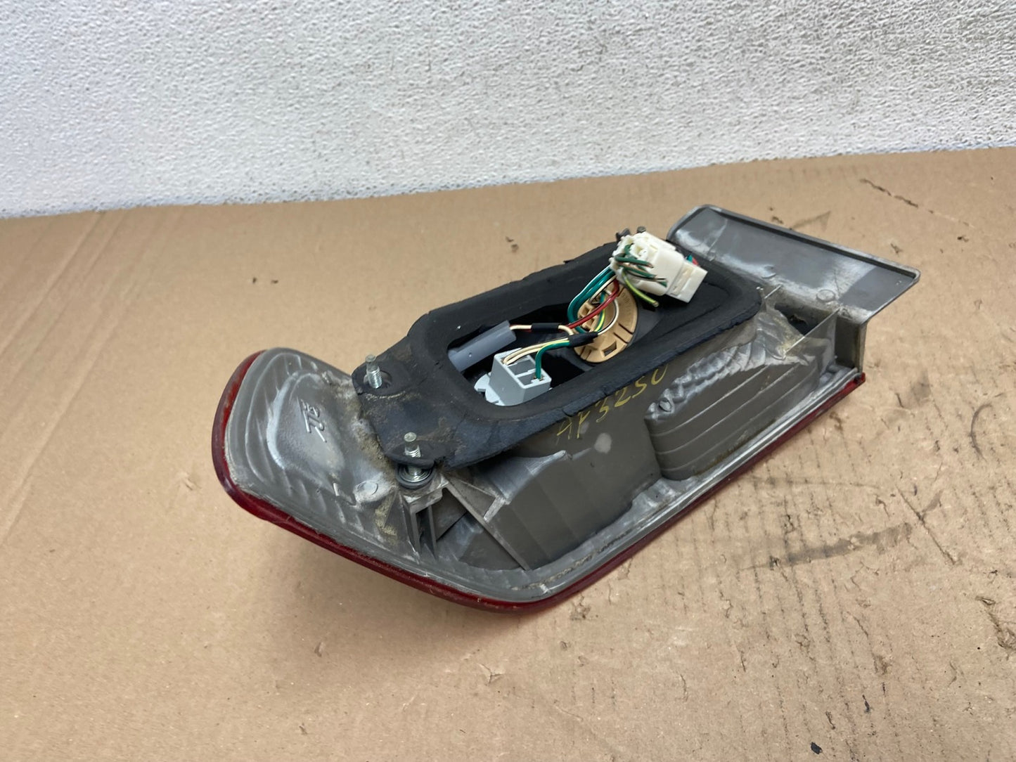 2000 to 2001 Toyota Camry Right Passenger Rh Tail Light AF3250 LK5