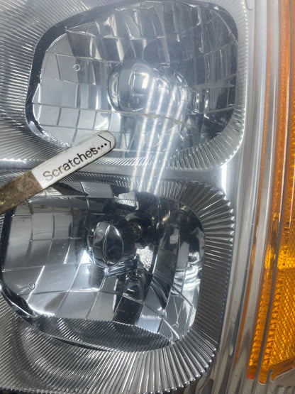 2002 to 2006 Cadillac Escalade Left Driver Lh Xenon HID Headlight AE6766 DW3