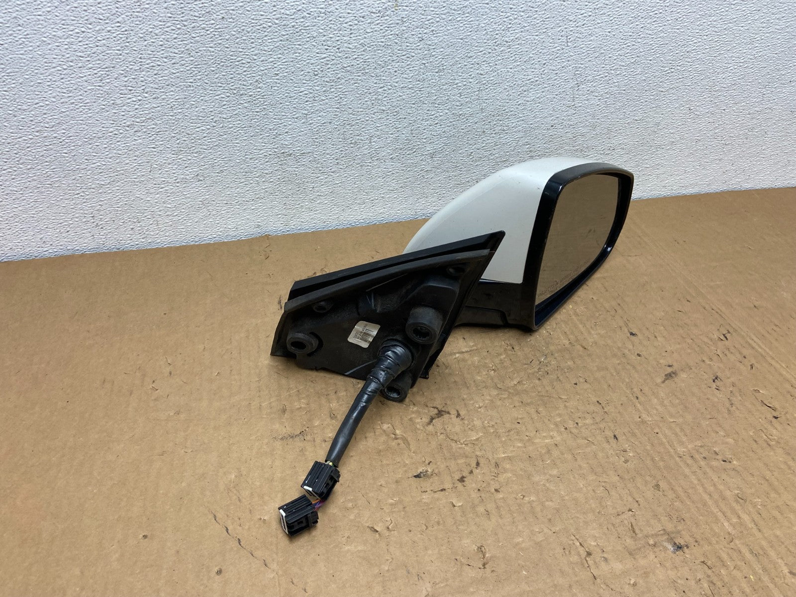 2010 to 2015 Cadillac SRX Right Passenger Rh Side Door Mirror ac7750 DG6