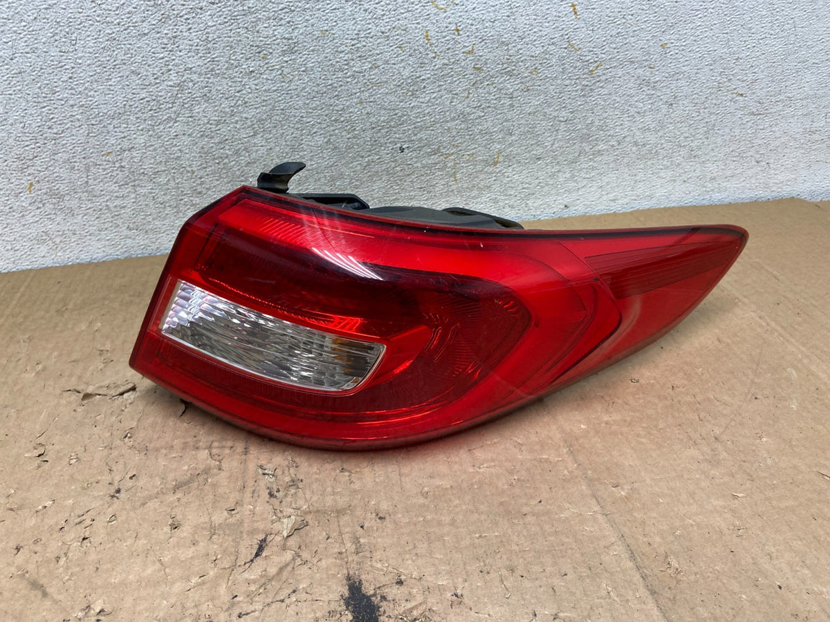 2015 2016 2017 Hyundai Sonata Right Passenger Rh Tail Light AI9224 LK0