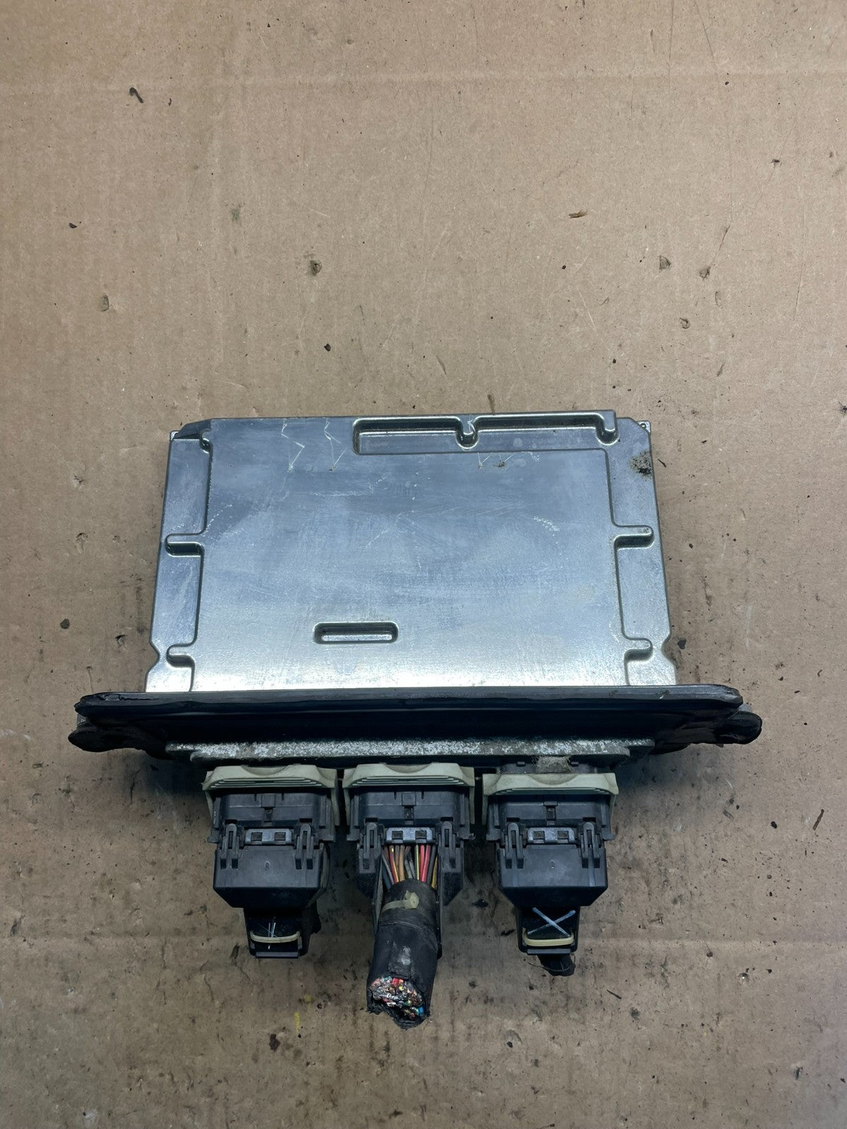 2004 Ford Explorer 4.0L  Engine Control ECU Computer Module OEM s8244 DG2