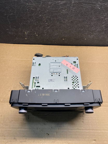 2016 to 2018 Kia Sorento AM/FM CD Radio Screen Display ae8173 DG4