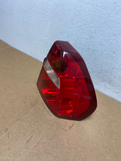 2004 to 2008 Chevrolet Malibu Right Passenger Rh Side Tail Light AD5477 LK1