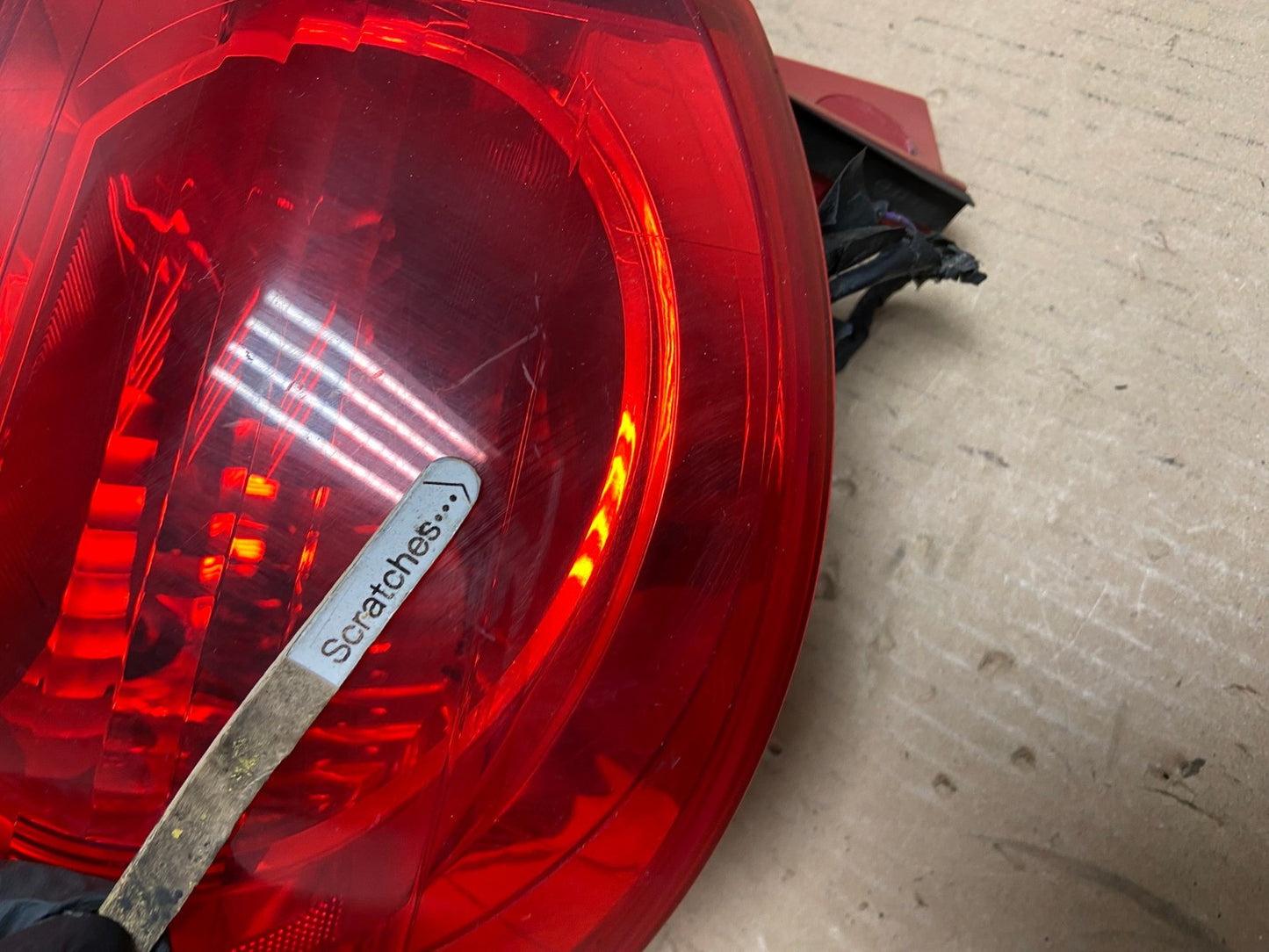 2009 2010 2011 2012 Chevrolet Traverse Left Driver LH Tail Light AE7307 LK3