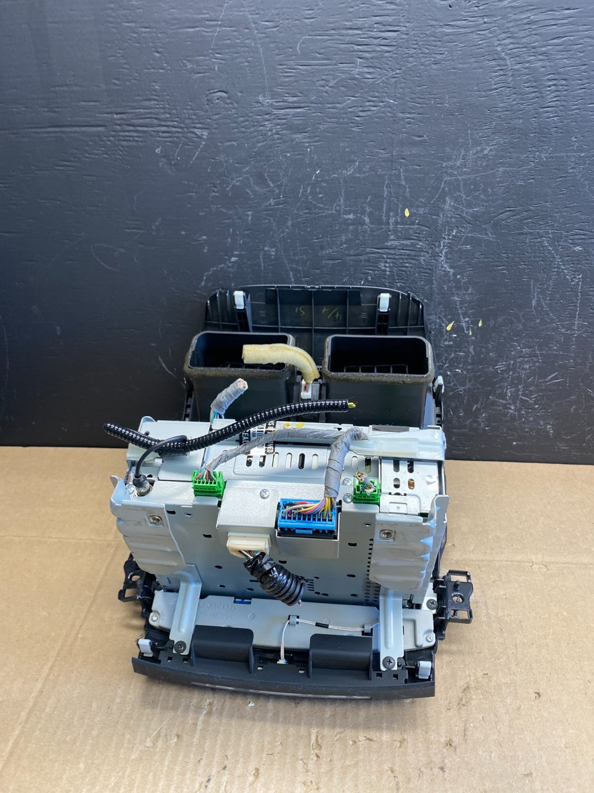 2004 to 2008 Acura TSX AM/FM CD Player Radio Audio System Air Vent ad1723 DG4