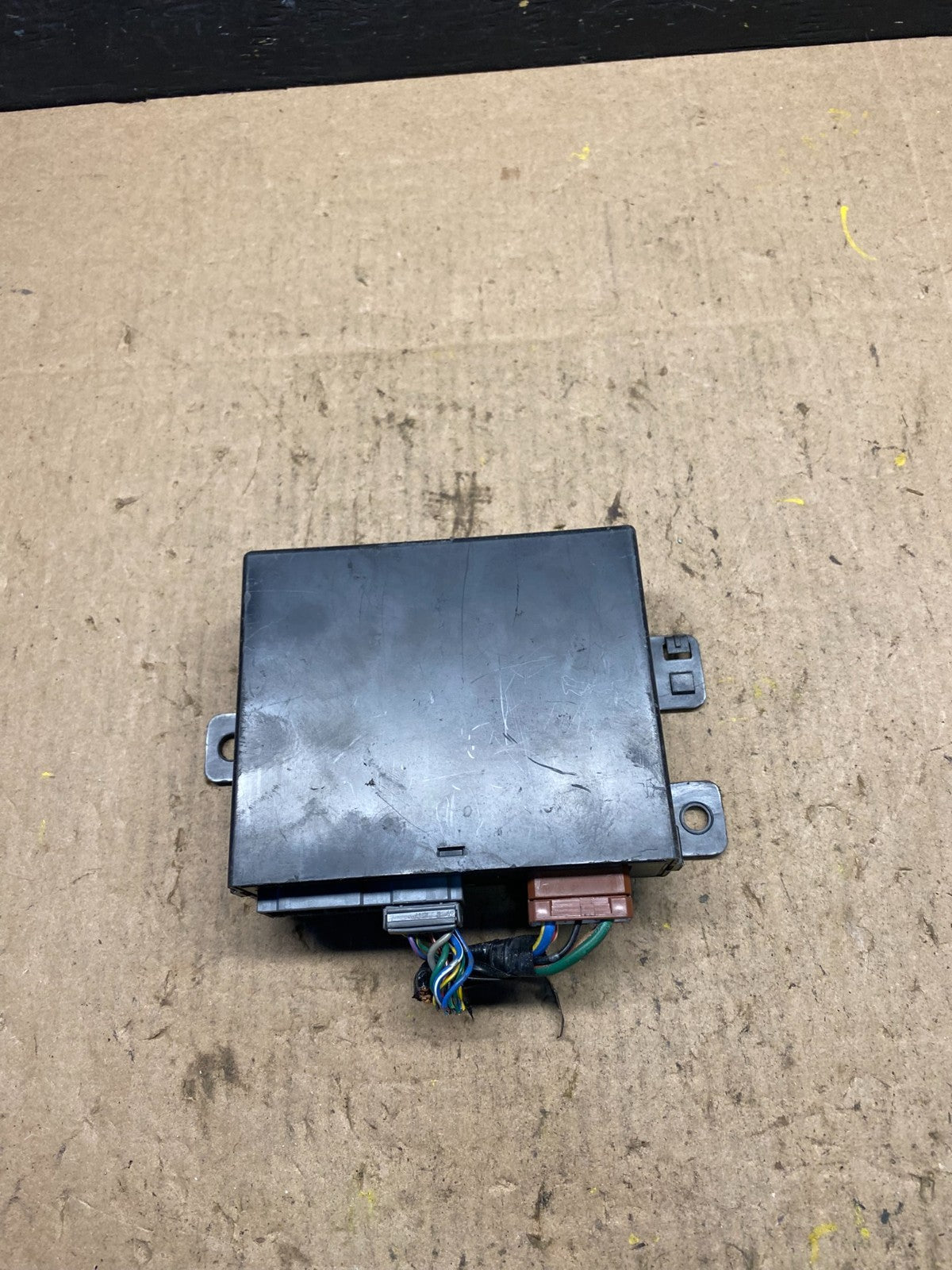 2005 - 2010 Honda Odyssey Rear Right Passenger Sliding Door Module R8493 DG0