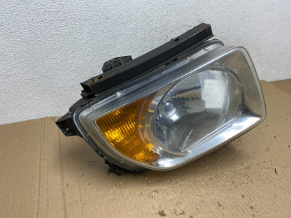 2003 to 2006 Honda Element Right Passenger Rh Side Headlight AE9038 DW2