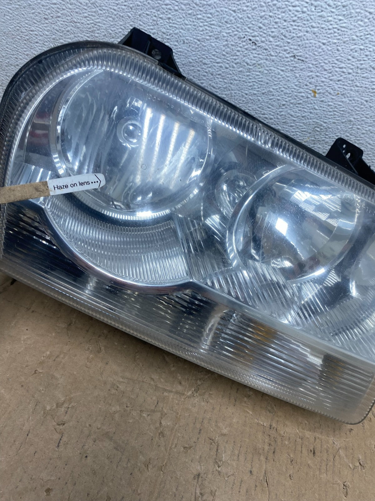 2005 2006 2007 Chrysler 300 Right Passenger RH Halogen Headlight AD8075 DW4