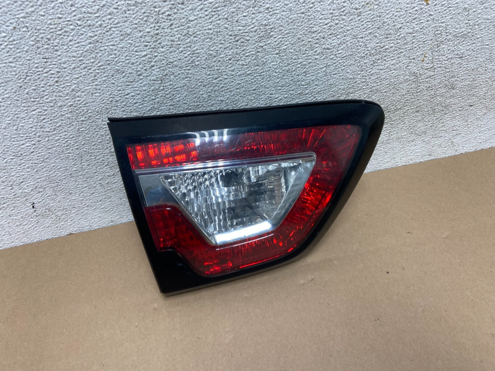 2013 to 2017 Chevrolet Traverse Left Driver LH Inner Tail Light AG5728 DW0