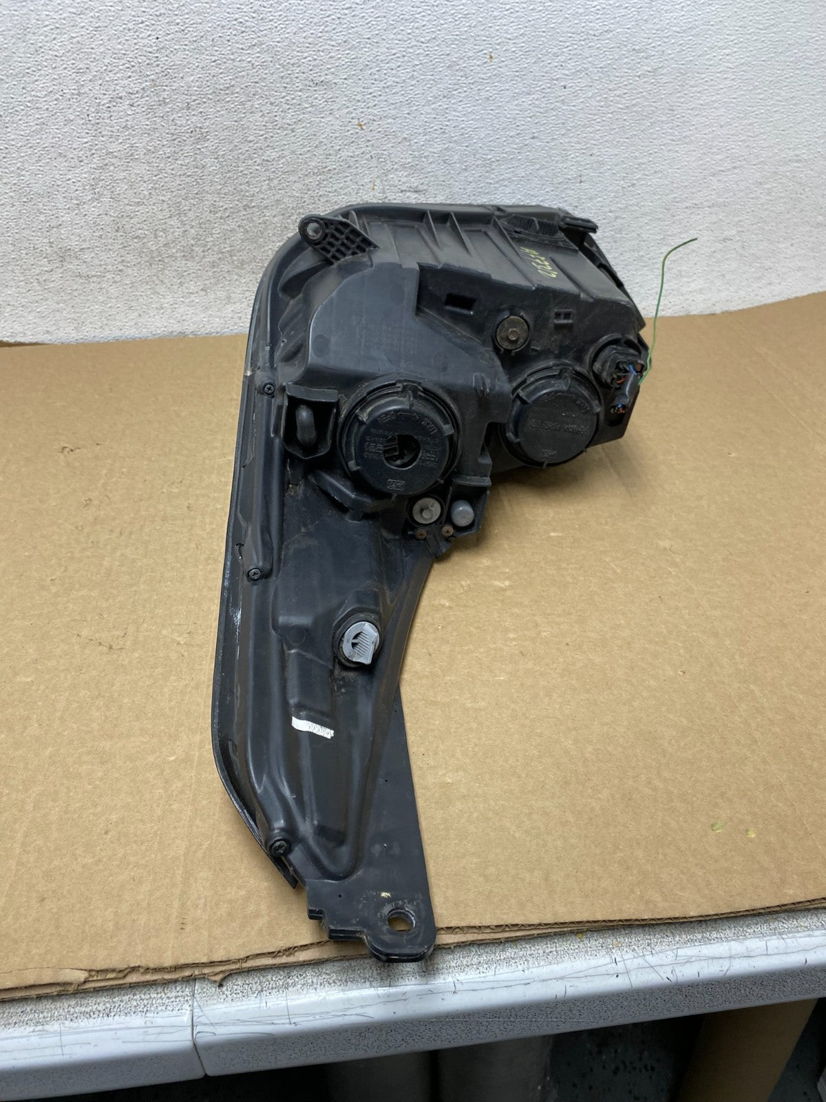 2012 - 2017 Hyundai Veloster Right Passenger RH Halogen Headlight AF7312 DW6