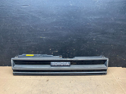 1983 to 1986 Toyota Tercel Front Upper Grill Grille T6868 DG0