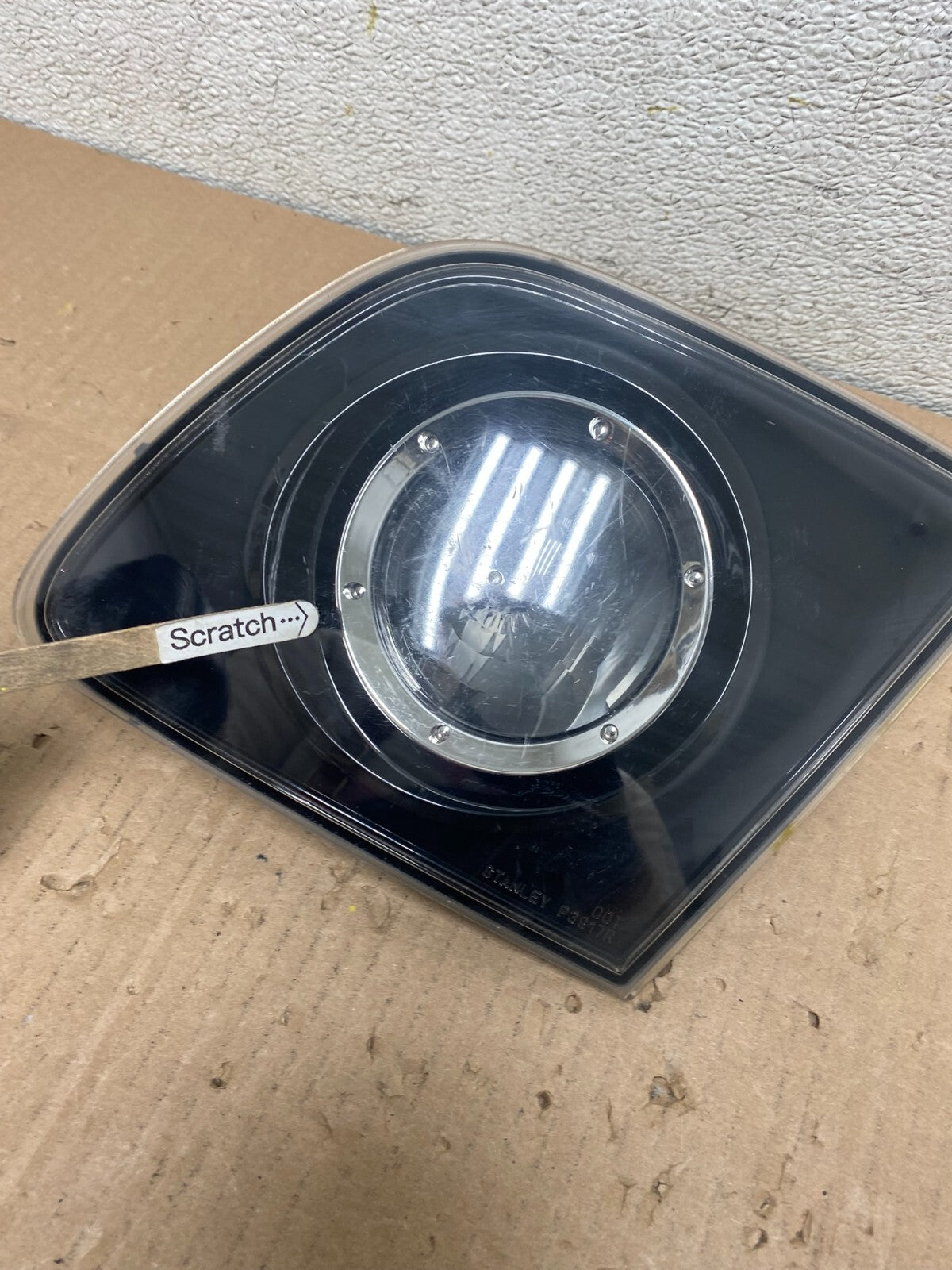 2004 - 2009 Mazda 3 Sedan Right Passenger RH Side Tail Light inner L6999 DW3