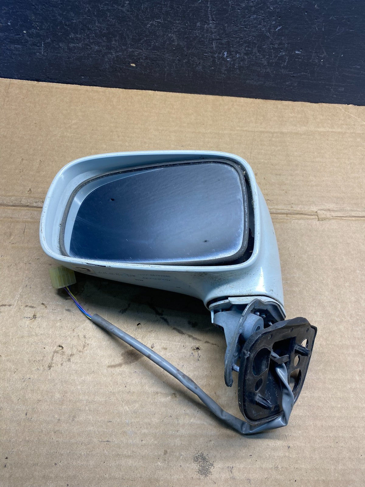 2002 to 2004 Suzuki Aerio Left Driver LH Side View Door Mirror ad3388 DG5