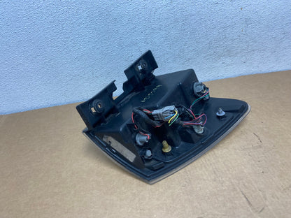 2005 to 2008 Chevrolet Equinox Left Driver Lh Side Tail Light AD5399 LK4