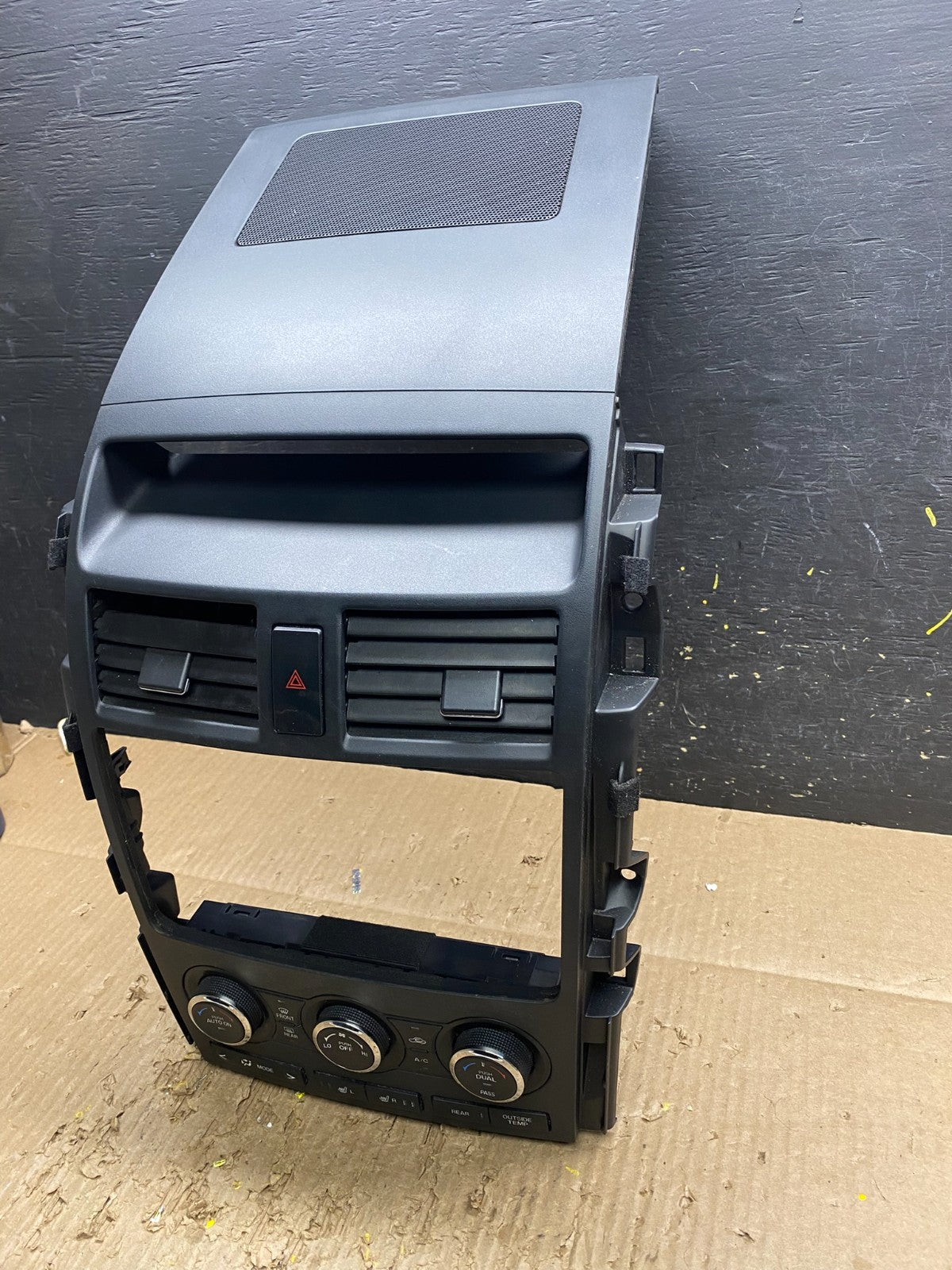 2010 - 2015 Mazda CX-9 Radio Dash Trim Bezel W/Vent AC Climate Control v7430 DG2