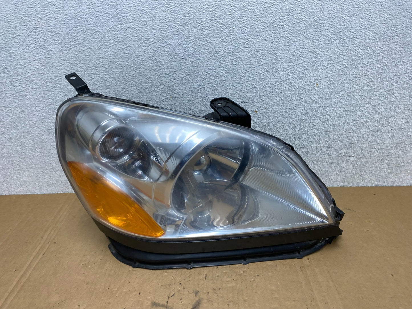 2003 2004 2005 Honda Pilot Right Passenger RH Side Halogen Headlight AD2804 DW0