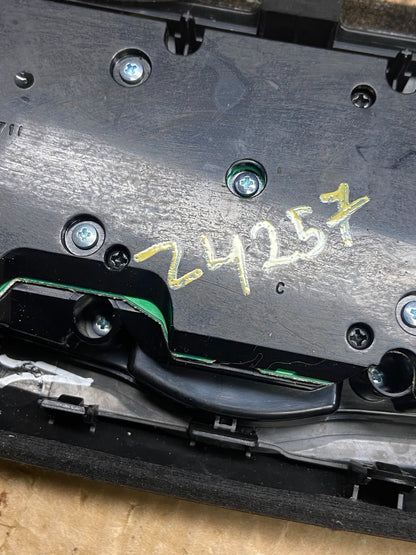 2013 to 2015 Nissan Pathfinder Information Display Control Z4257 DG6