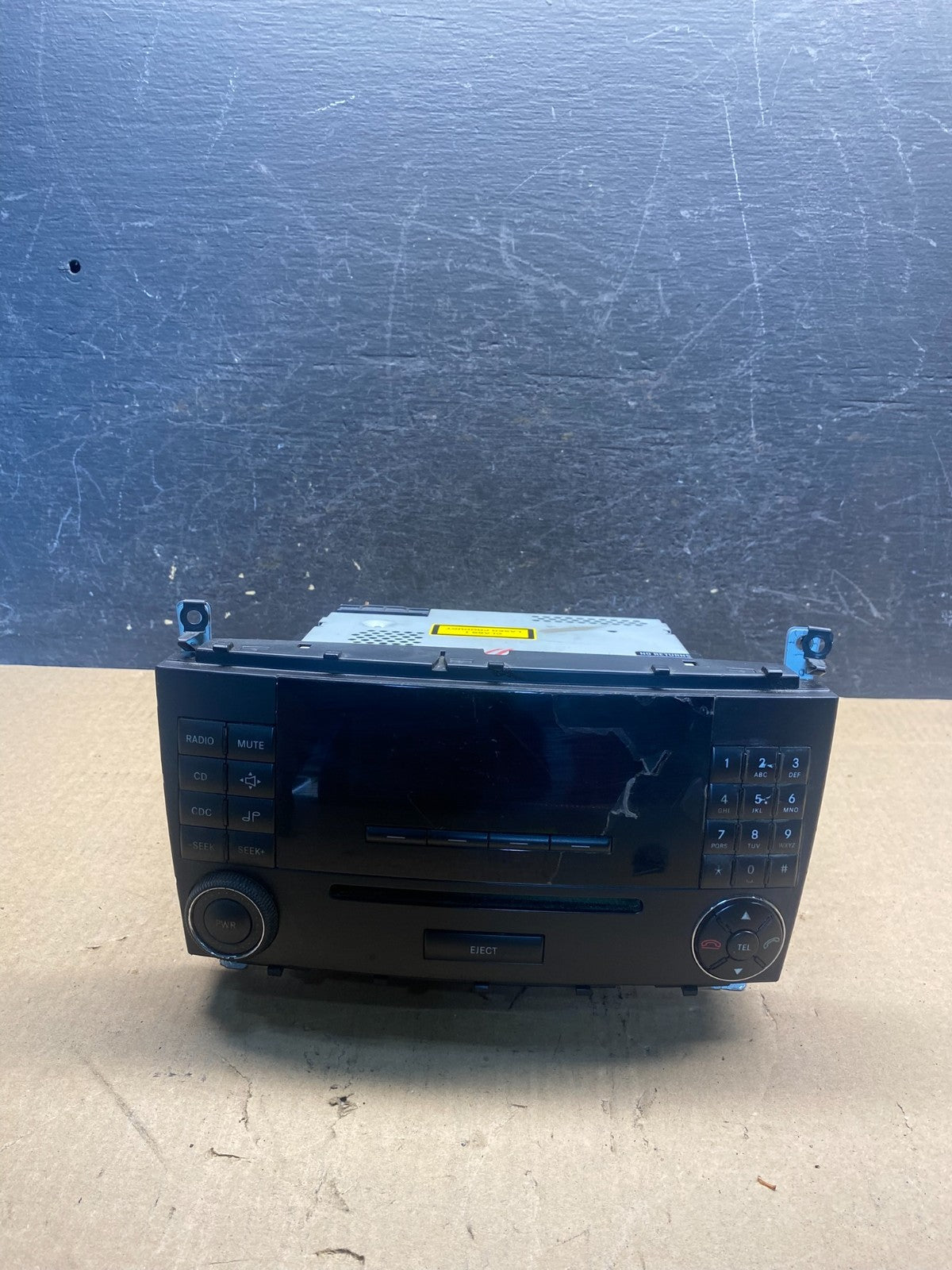 2005 2006 2007 Mercedes W203 C230 C240 Head Radio CD Player Stereo ah4777 DG0