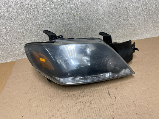 2003-2004 Mitsubishi Outlander Right Passenger Headlight Oem Z4075 DG0