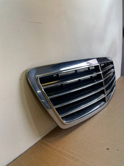 2003 to 2006 Mercedes Benz S-Class Front Grille AH0205 DG2