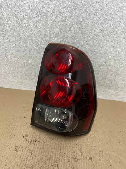 2002 to 2009 Chevrolet Trailblazer Right Passenger Rh Tail Light AF2967 LK0