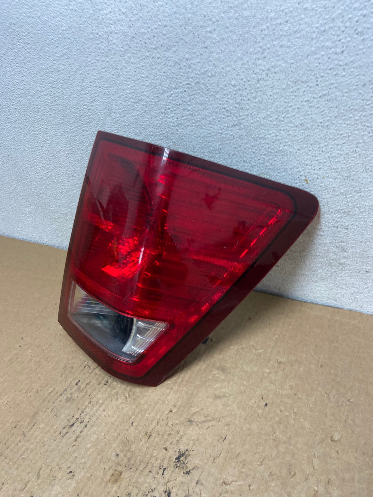 2007 2008 2009 2010 Jeep Grand Cherokee Right Passenger Tail Light AG2484 LK1