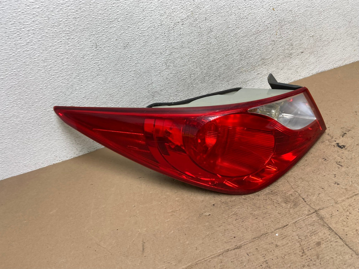 2011 2012 2013 Hyundai Sonata Left Driver LH Side Tail Light AF5136 LK2