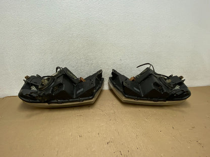 2004 to 2008 Ford F-150 F150 Left+Right Halogen Headlights AG7923 DW9