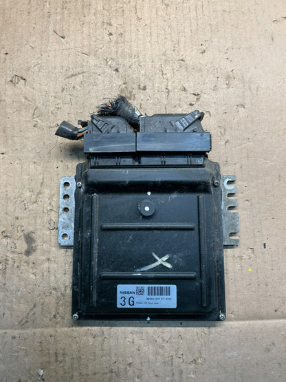 2005 Nissan Armada QX56 5.6L Engine Control ECM mec86-220 b1 u1911 DG0