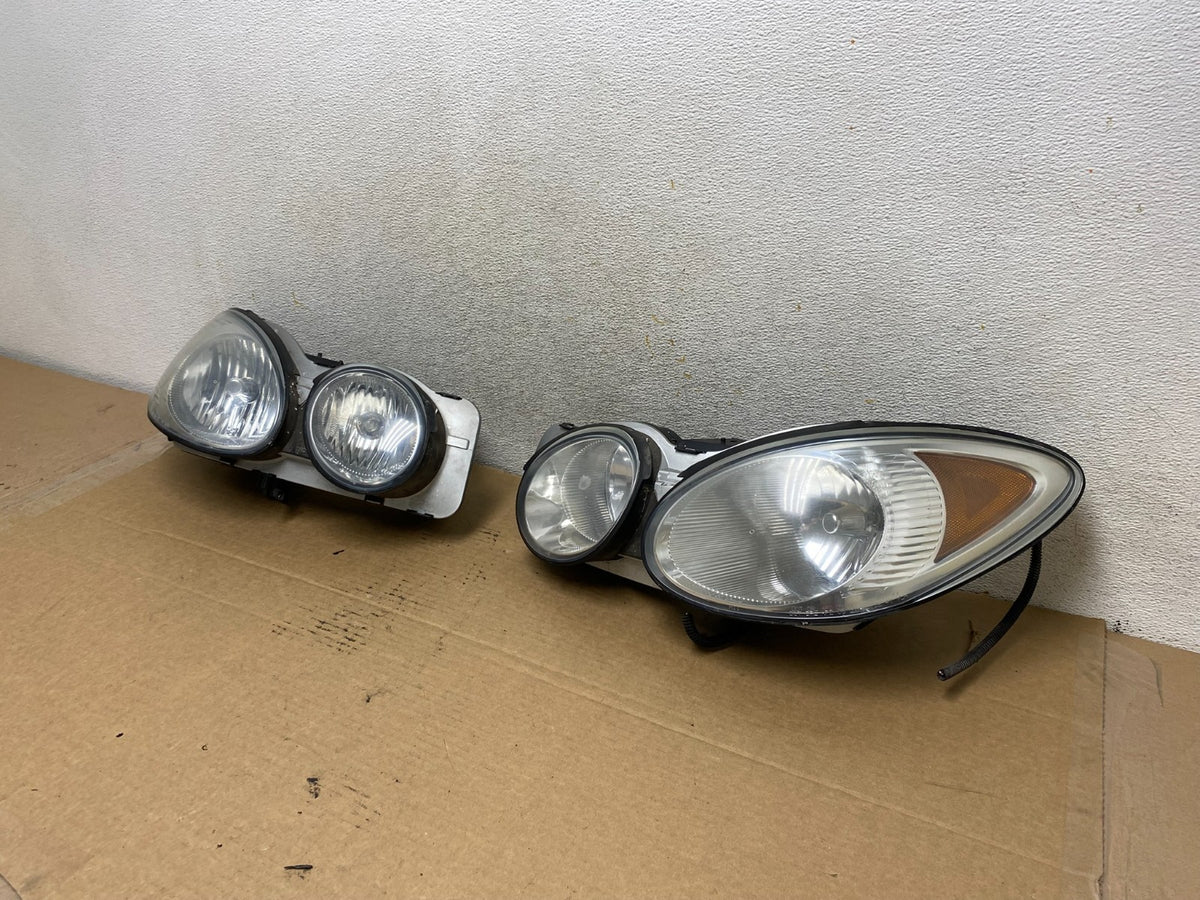 2005 to 2008 Buick Lacrosse Allure Headlights Left+Right Halogen AH3128 DW2