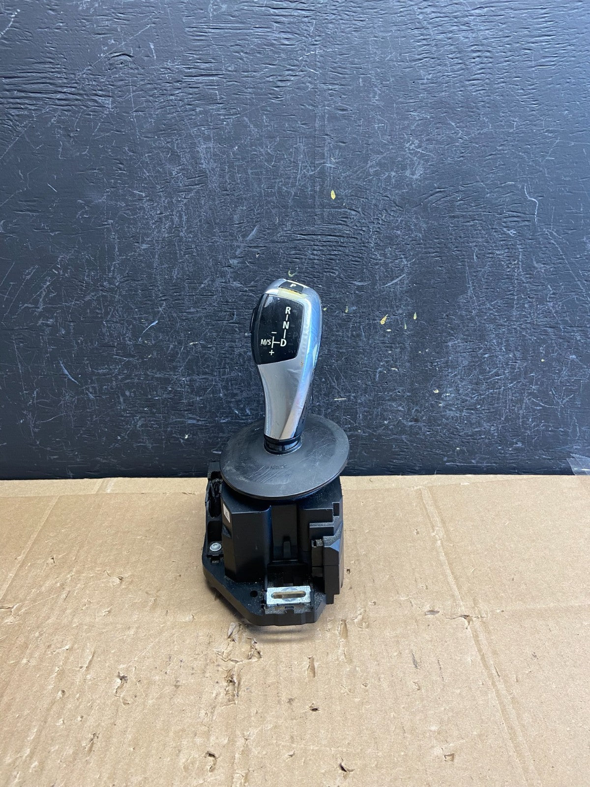 2008-2010 BMW 528I 535I E60 Auto Gear Selector Transmission Shifter AD2312 DG0