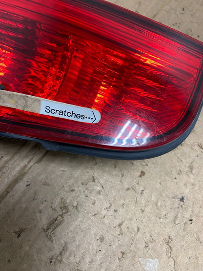 2003 2004 2005 Lincoln Aviator Left Driver Lh Inner Tail Light Side AA6998 LK3