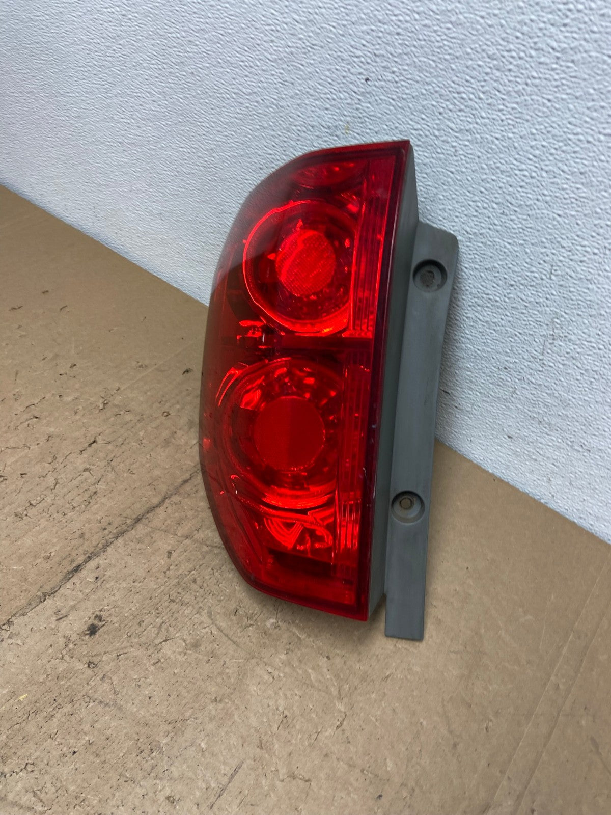 2003 2004 2005 Honda Pilot Left Driver LH Side Tail Light AC7201 LK1