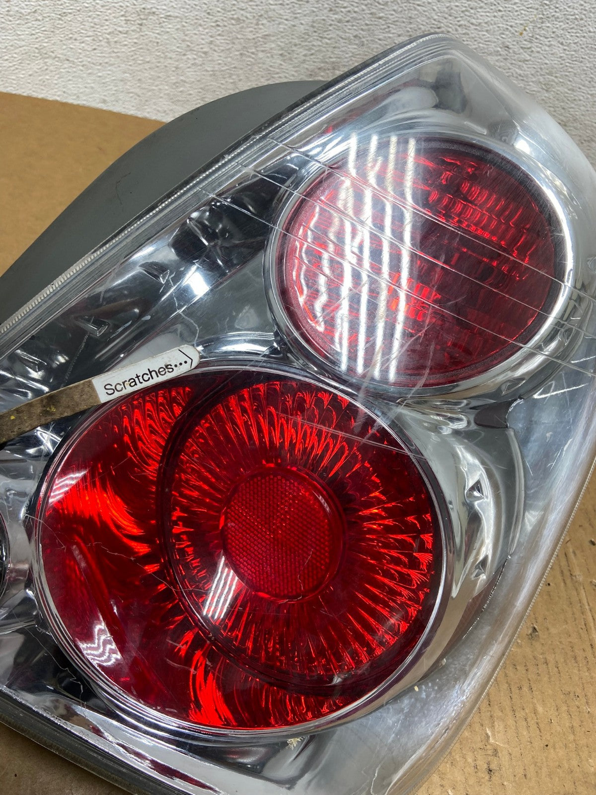 2005 to 2006 Nissan Altima Tail Light Right Passenger RH Side AE0679 LK3