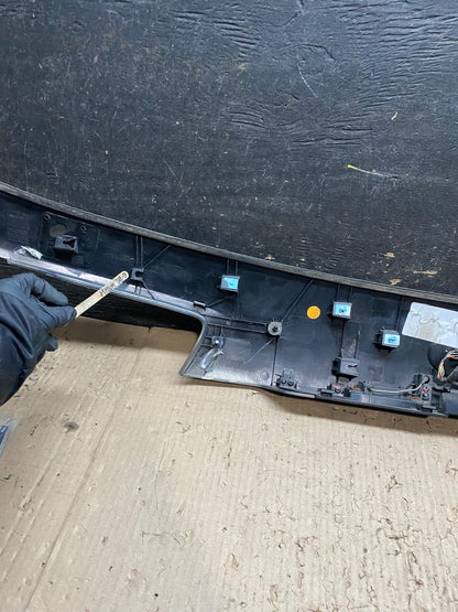2016 to 2020 Kia Sorento Rear Trunk Liftgate Camera Cover Panel Oem X8248 DG11