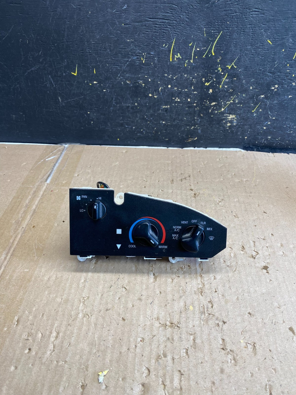 1997-2014 Ford Van Econoline E150 E250 Heater Climate Fan Control AB2236 DG0