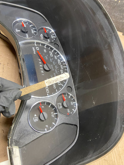 2013 to 2017 Chevrolet Express Speedometer Cluster Gauge OEM  Y2495 DG3