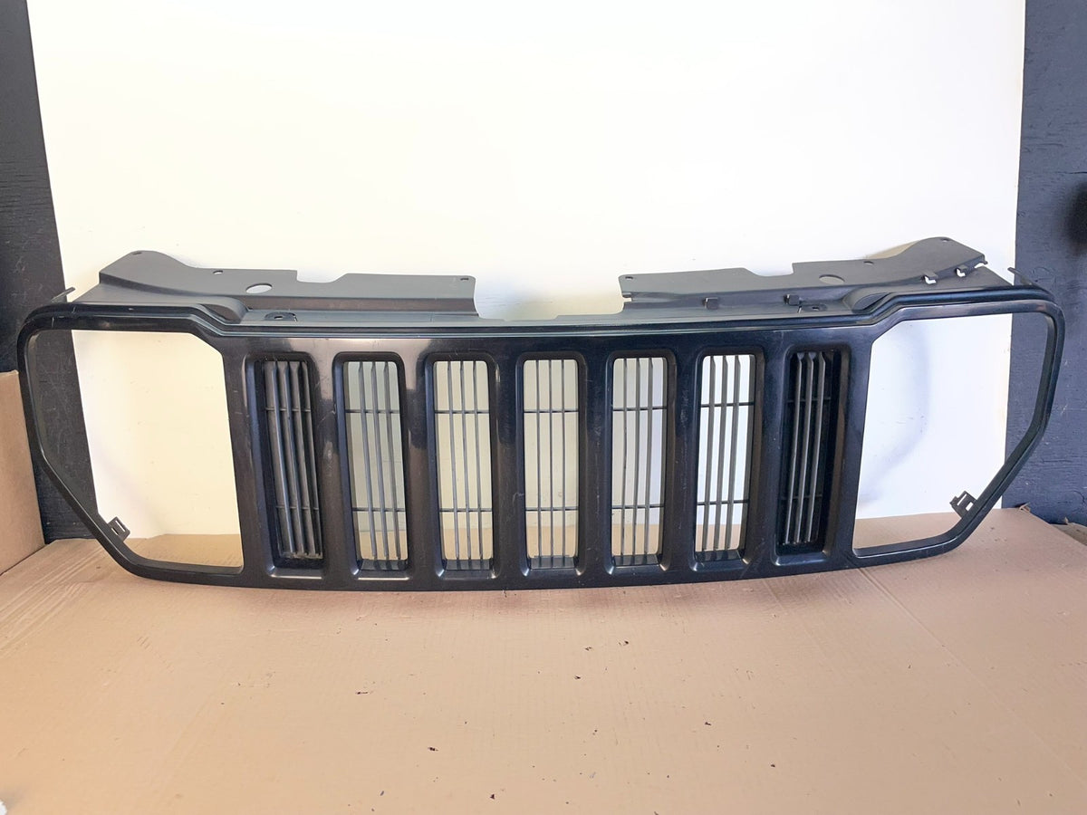2008 to 2012 Jeep Liberty Front Upper Grill Grille AH6526 DG0