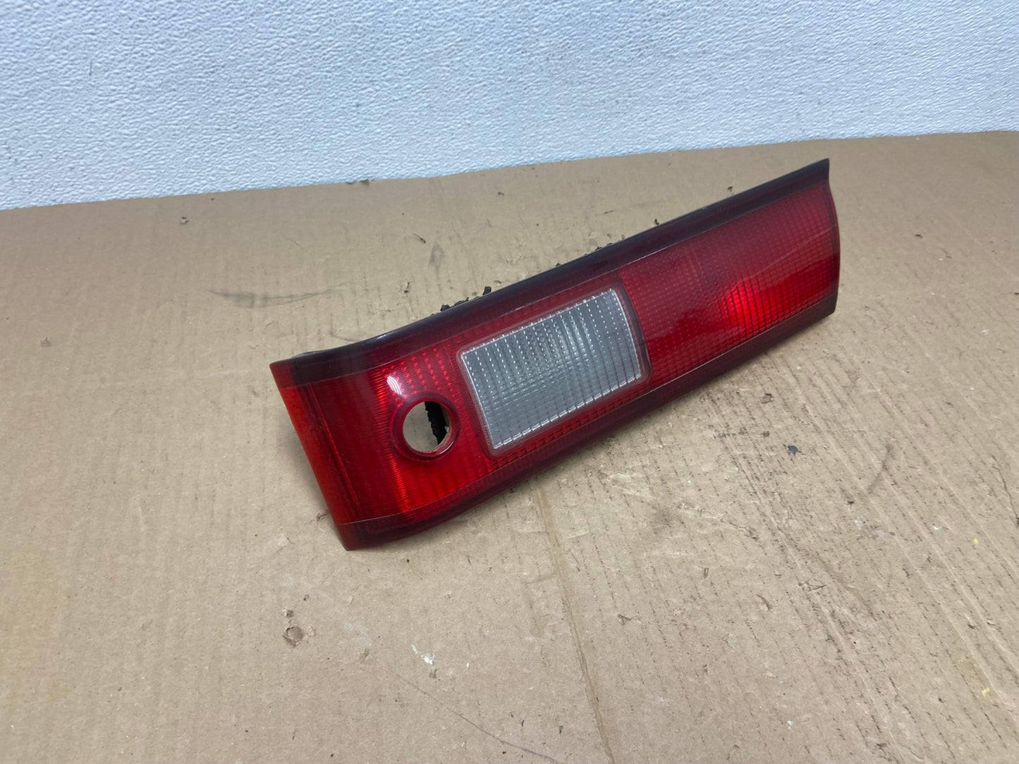 1997 1998 1999 Toyota Camry Tail Light Inner Right Passenger Oem AB8223 LK2
