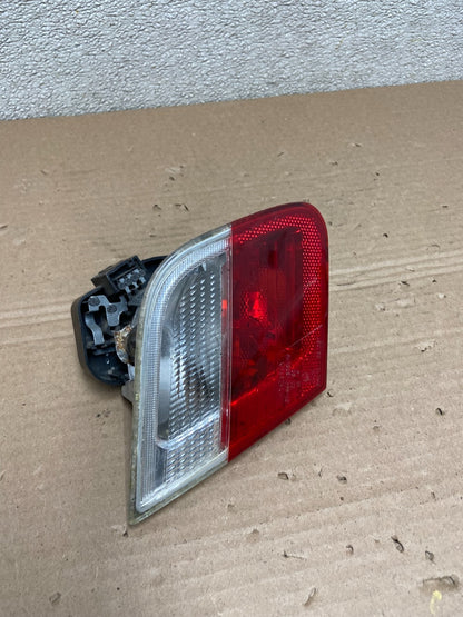 2002 - 2005 BMW 3 325i E46 Series Left Driver Side Inner Tail Light AB1057 DG2