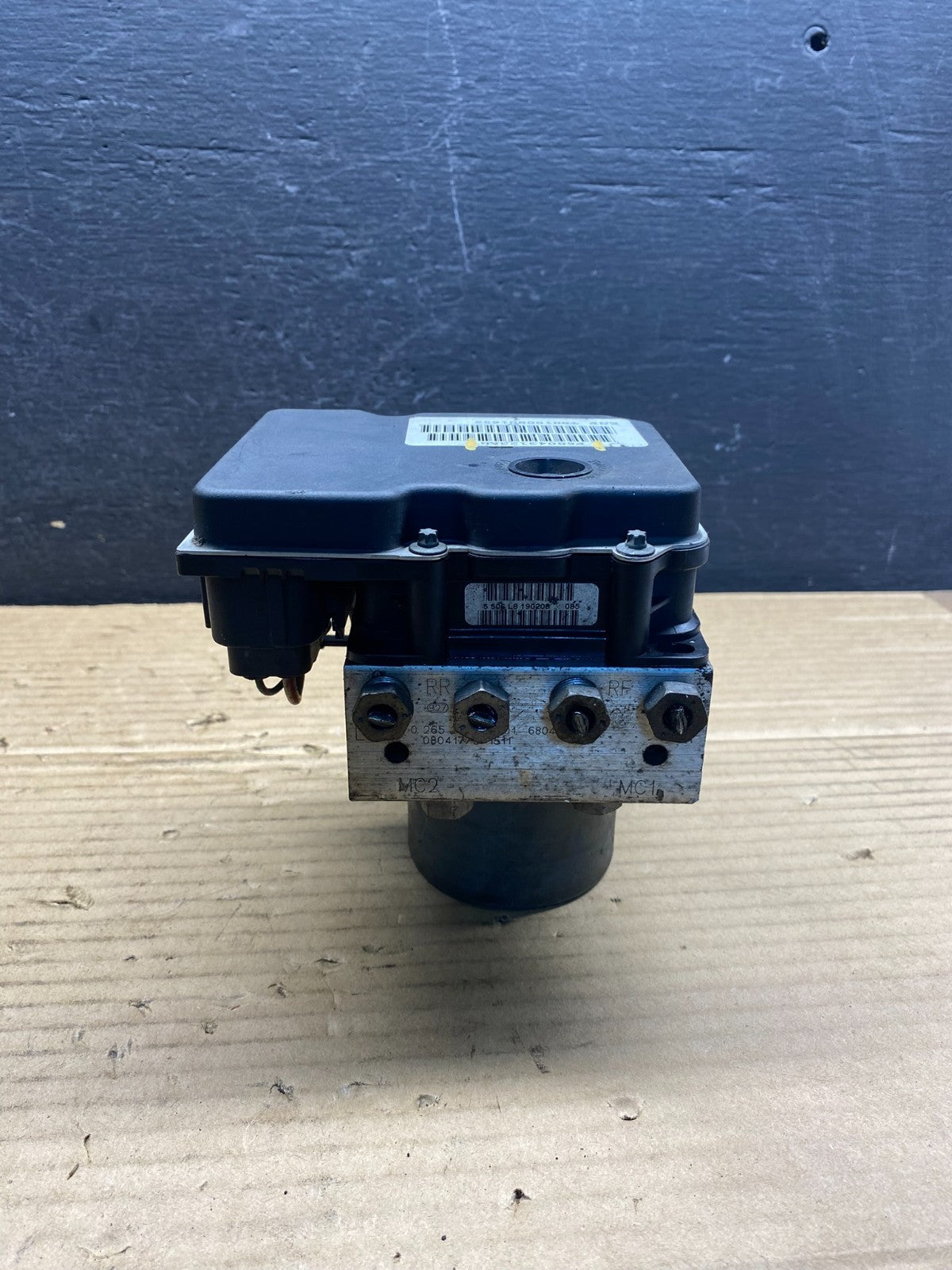 2009 Dodge Durango ABS Anti Lock Brake Pump AE6248 DW3