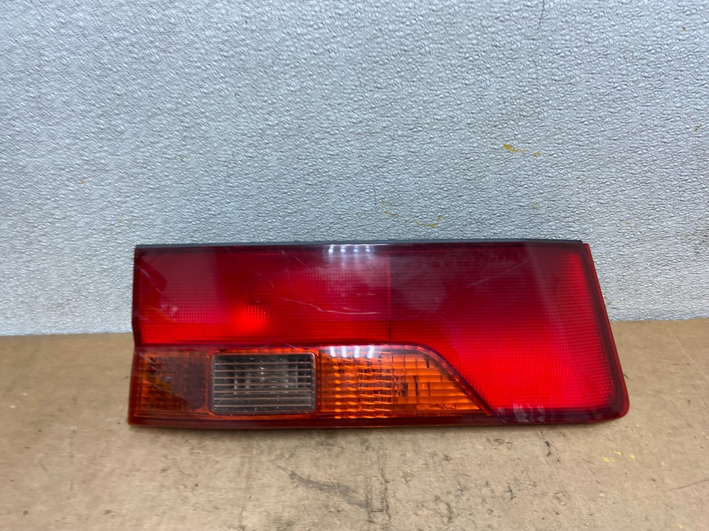 1999 2000 2001 Honda Odyssey Left Driver LH Tail Light Inner Oem X9133 PS0