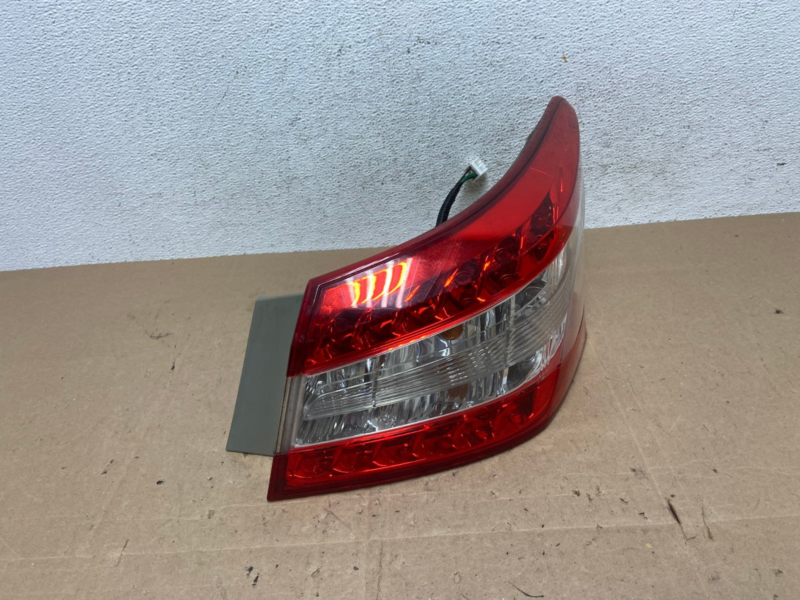 2013 2014 2015 Nissan Sentra Led Right Passenger Side Tail Light AE6055 LK2