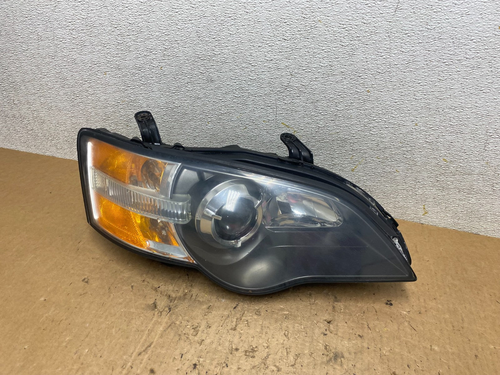 2006 to 2007 Subaru Legacy Right Passenger RH Side Black Headlight Oem Q7887 DW1