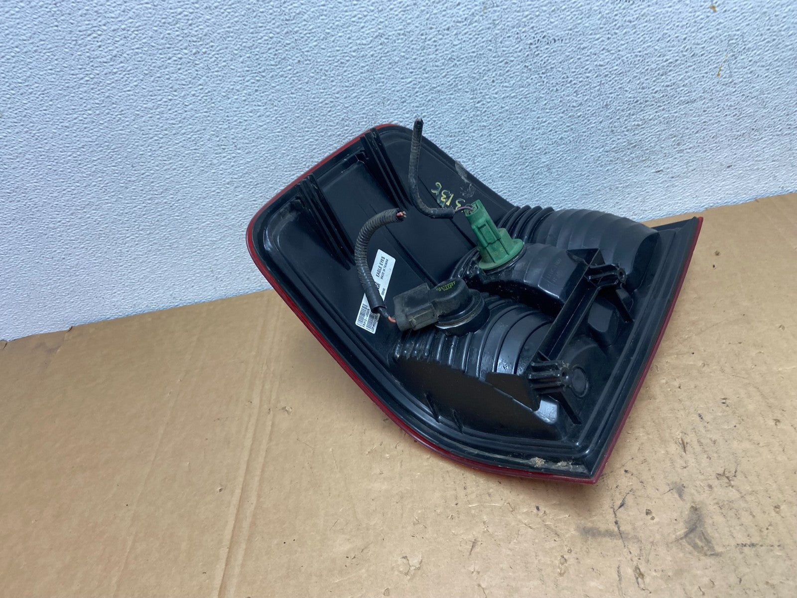 2004 to 2008 Ford F150 Flareside Right Passenger RH Side Tail Light AD3136 DW5