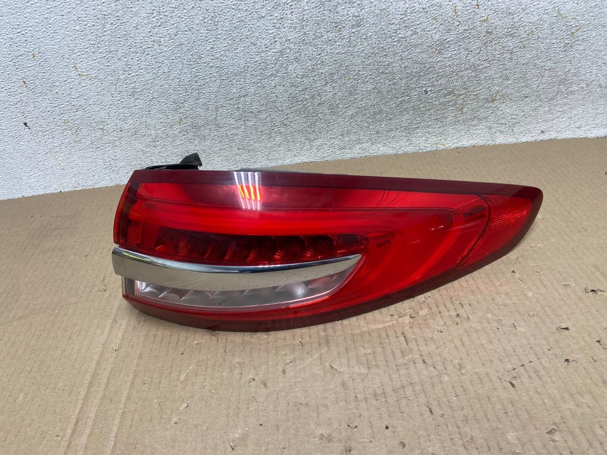 2017 - 2018 Ford Fusion Right Passenger RH Side Tail Light AI9533 LK0