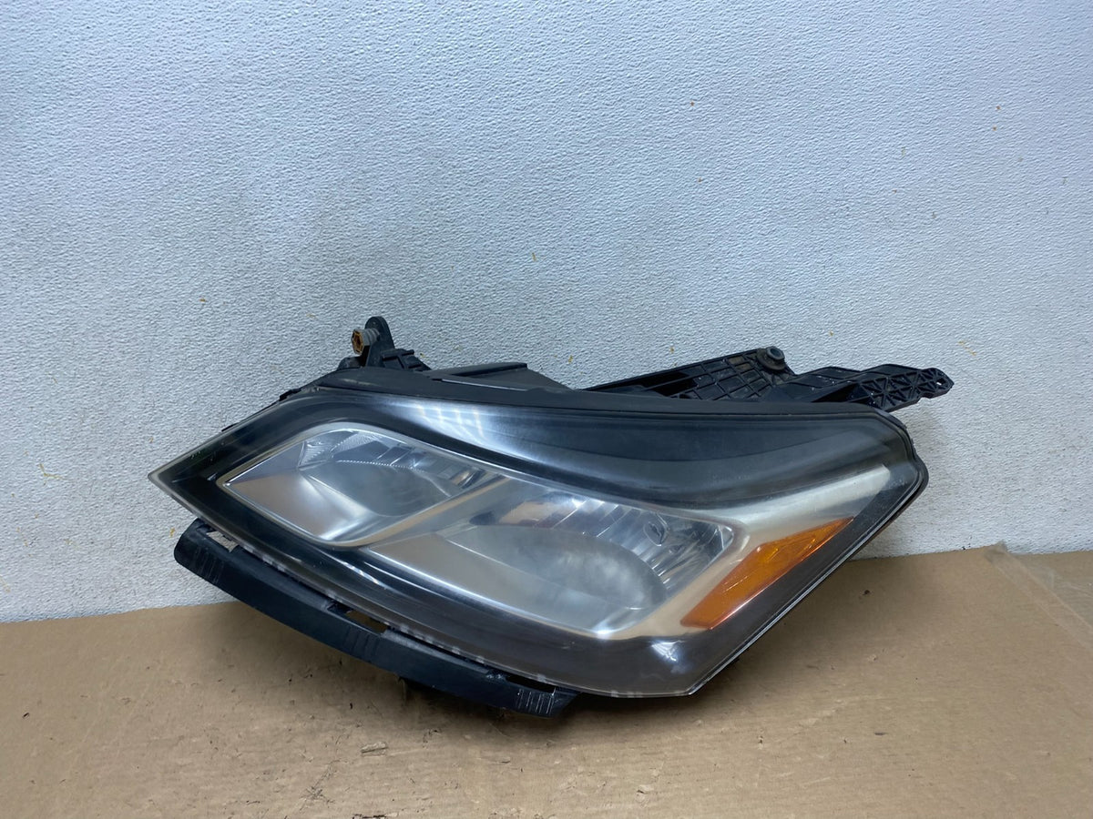 2013-2017 Chevrolet Traverse Left Driver LH Side Headlight Halogen AI1027 DW0