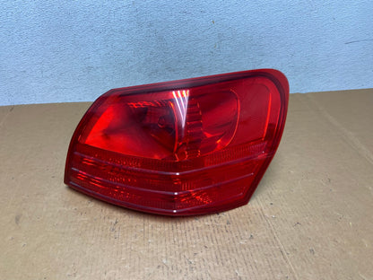 2008 to 2015 Nissan Rogue Right Passenger Rh Side Tail Light AE0517 LK0